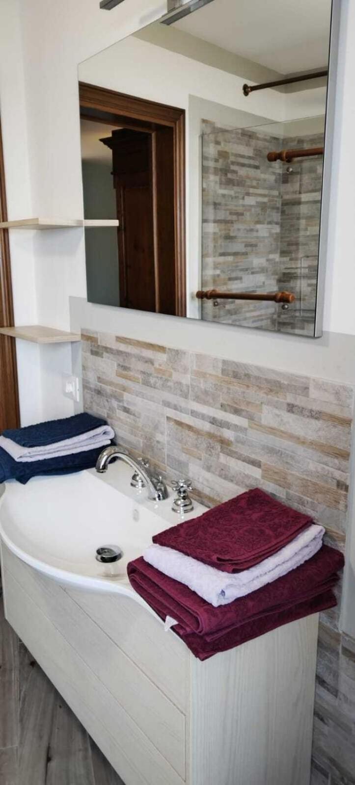 Bed and Breakfast La Sosta Di Fano Reggello Exterior foto